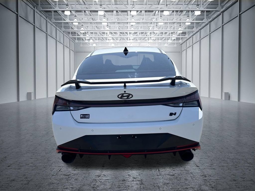 Used 2022 Hyundai Elantra N FWD image 4