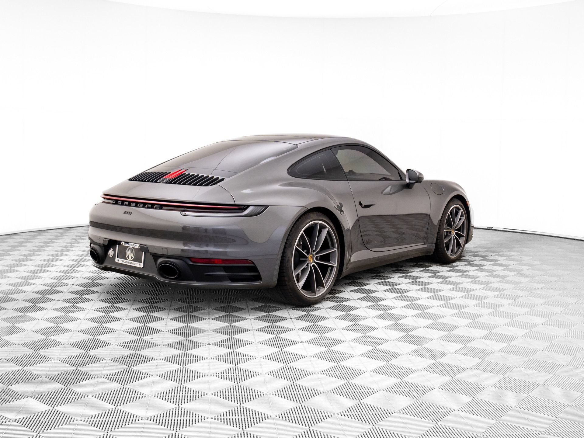 Certified 2024 Porsche 911 Carrera RWD image 7