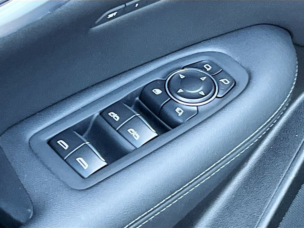Used 2025 Cadillac XT5 Premium Luxury AWD/4WD image 18