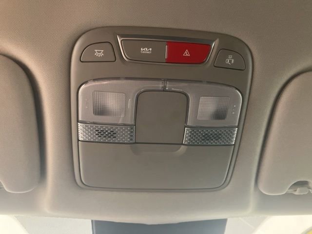 Used 2023 Kia Telluride S image 15