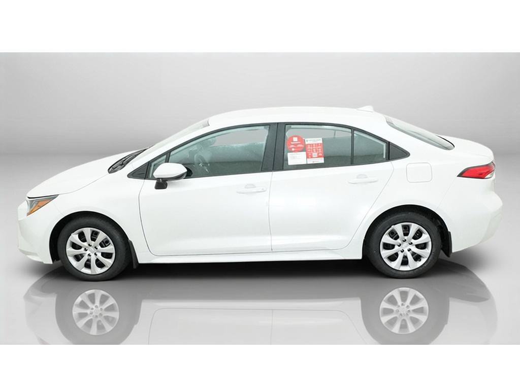 New 2027 Toyota Corolla LE FWD image 4