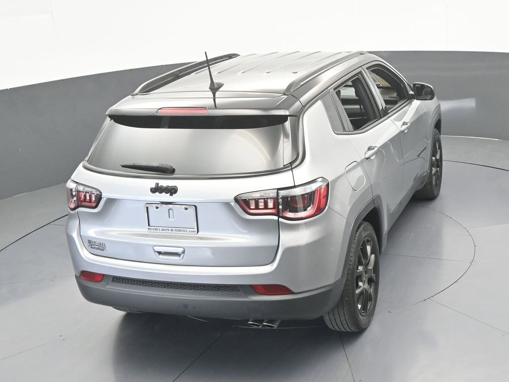 Used 2022 Jeep Compass Latitude FWD image 45