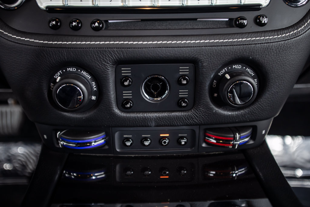 Used 2019 Rolls-Royce Ghost RWD image 44