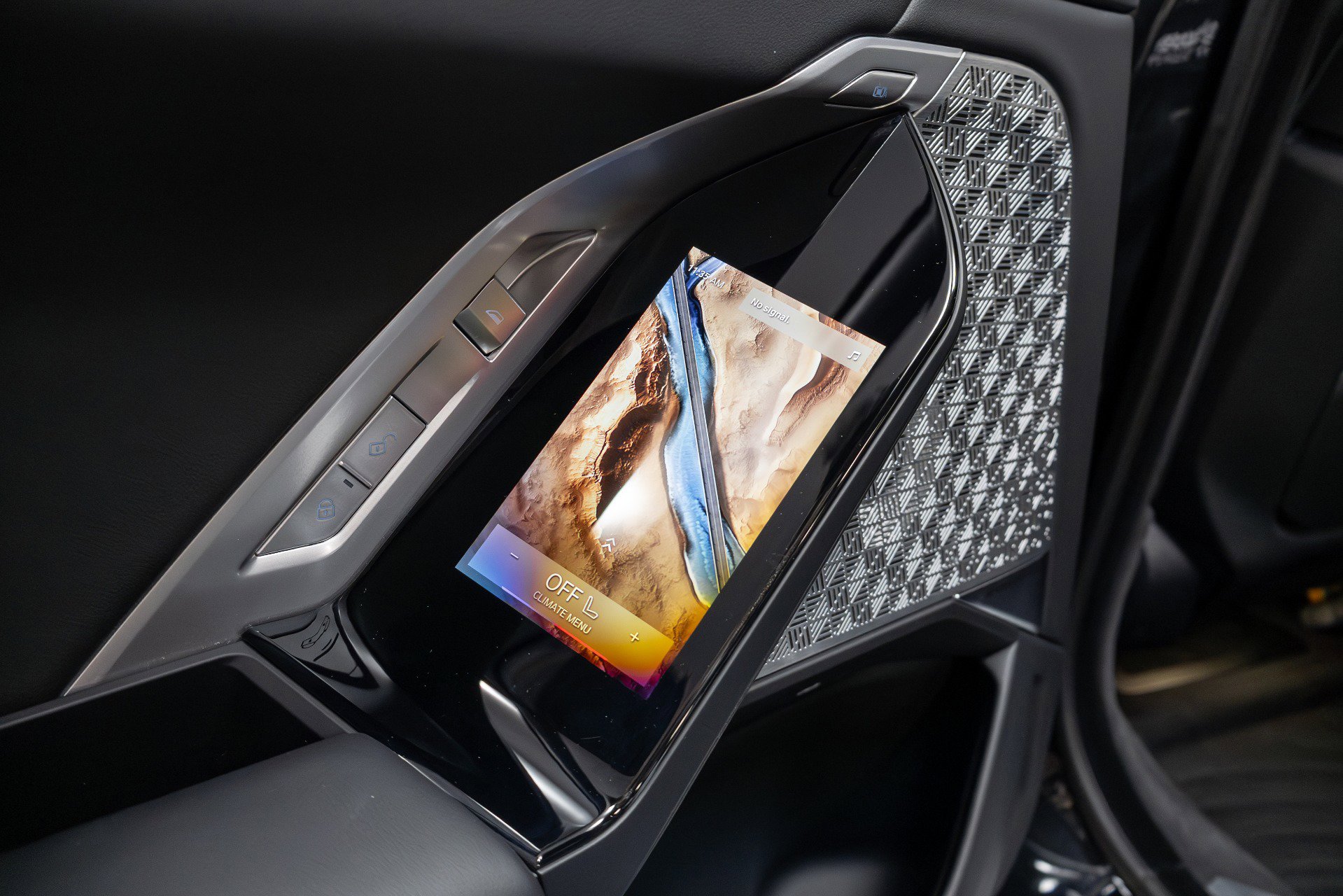 Used 2023 BMW 760i xDrive w/ Executive Package image 53