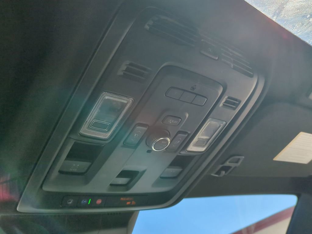 Used 2022 Cadillac Escalade ESV Sport w/ Touring Package image 26