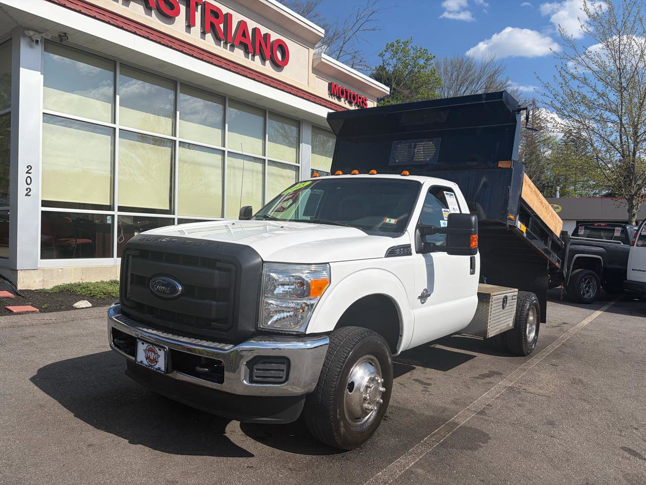 Used 2015 Ford F350 XL w/ Power Equipment Group AWD/4WD image 2