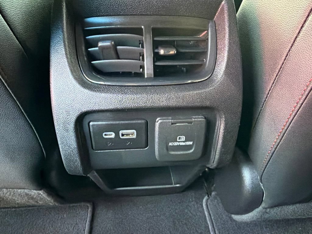 Used 2019 Chevrolet Blazer RS FWD image 17