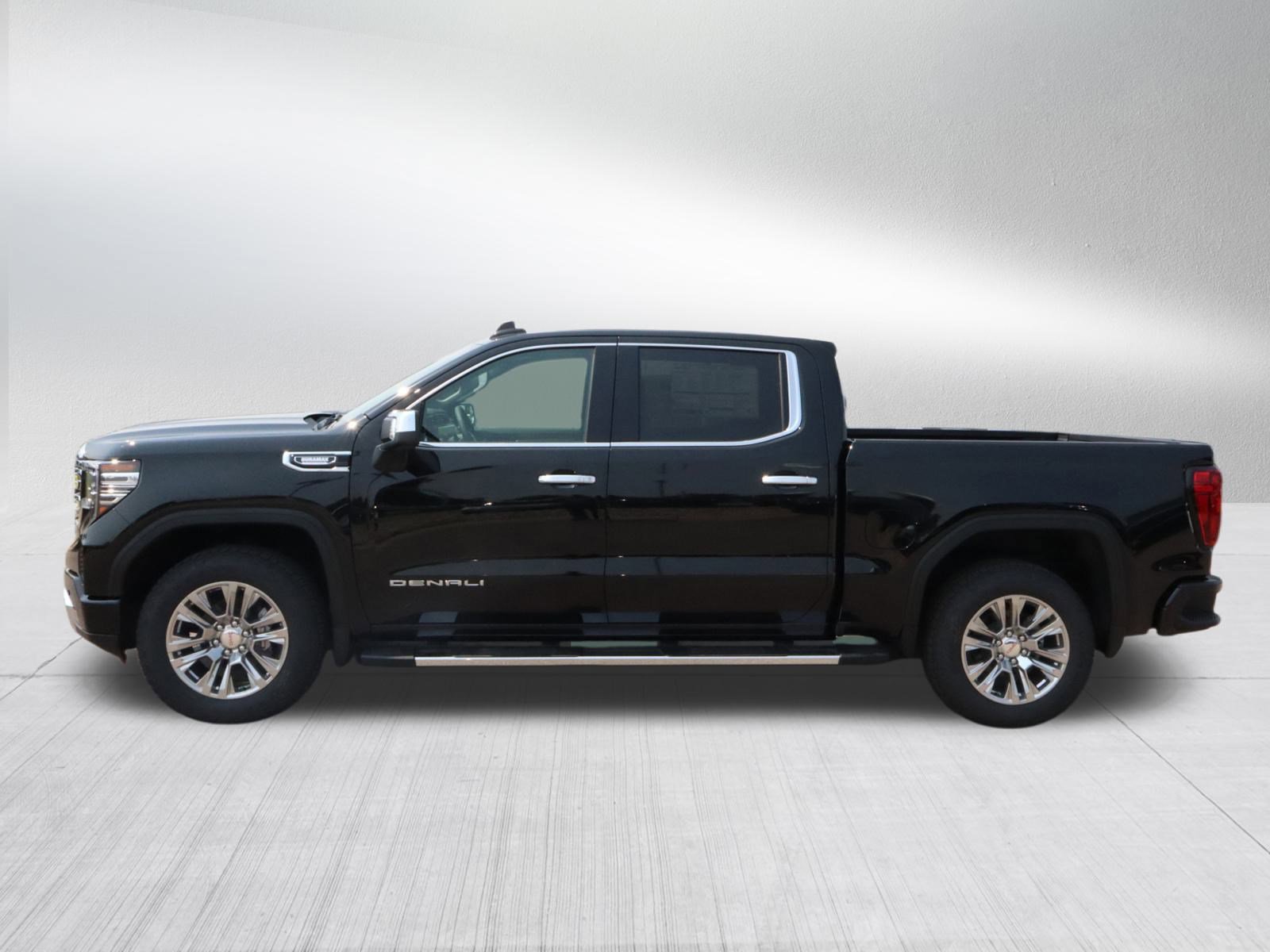 New 2026 GMC Sierra 1500 Denali w/ Technology Package image 4