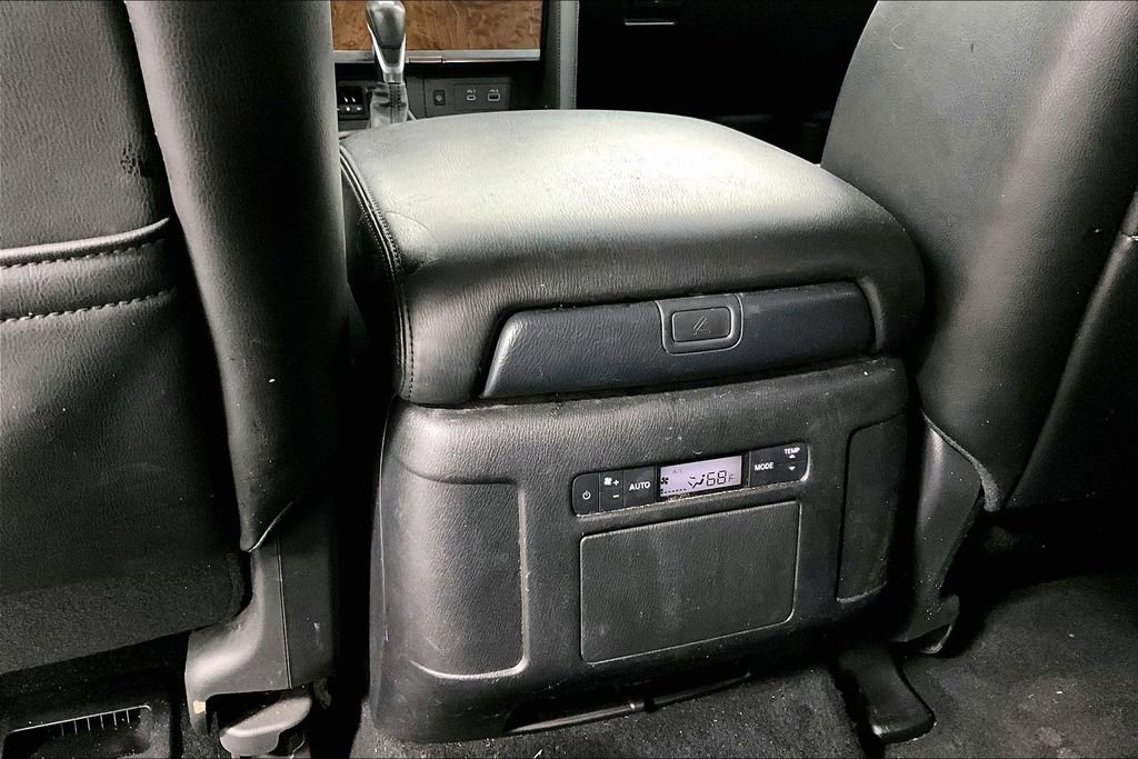 Used 2022 Nissan Armada SL RWD image 30