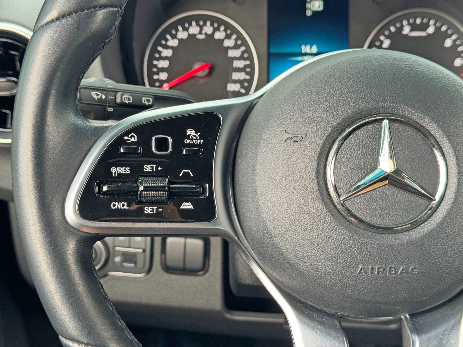 Used 2022 Mercedes-Benz Sprinter 1500 image 20