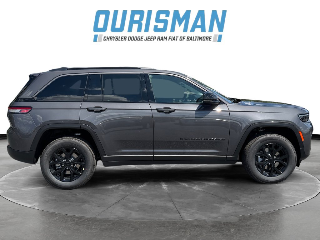 New 2026 Jeep Grand Cherokee Altitude AWD/4WD image 7