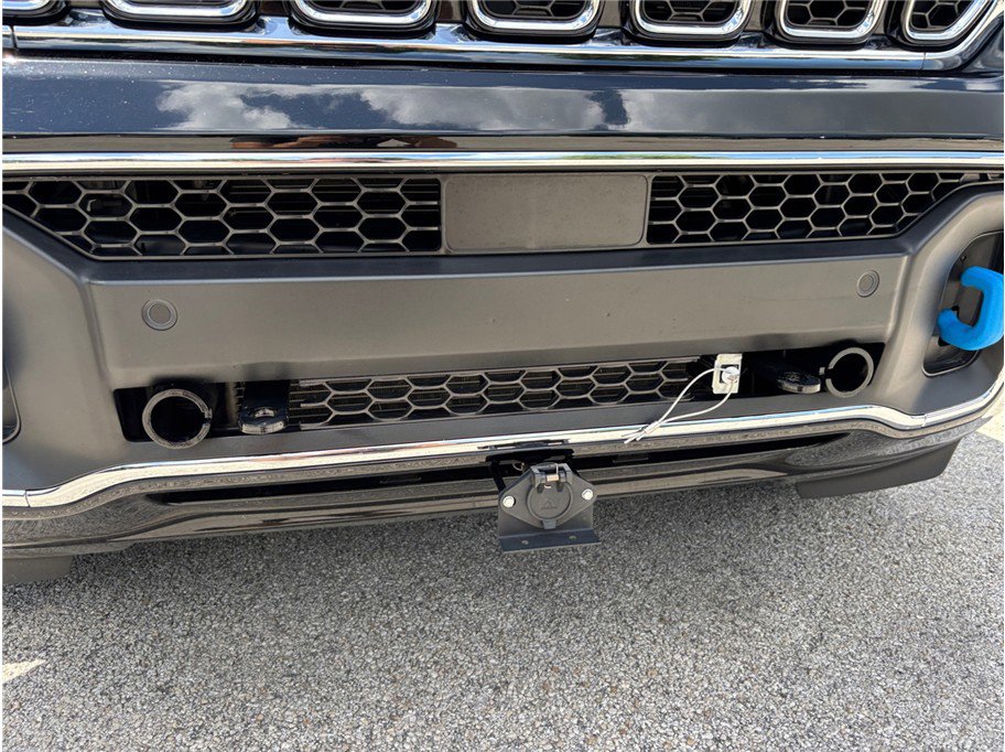 Used 2023 Jeep Grand Cherokee Overland image 15