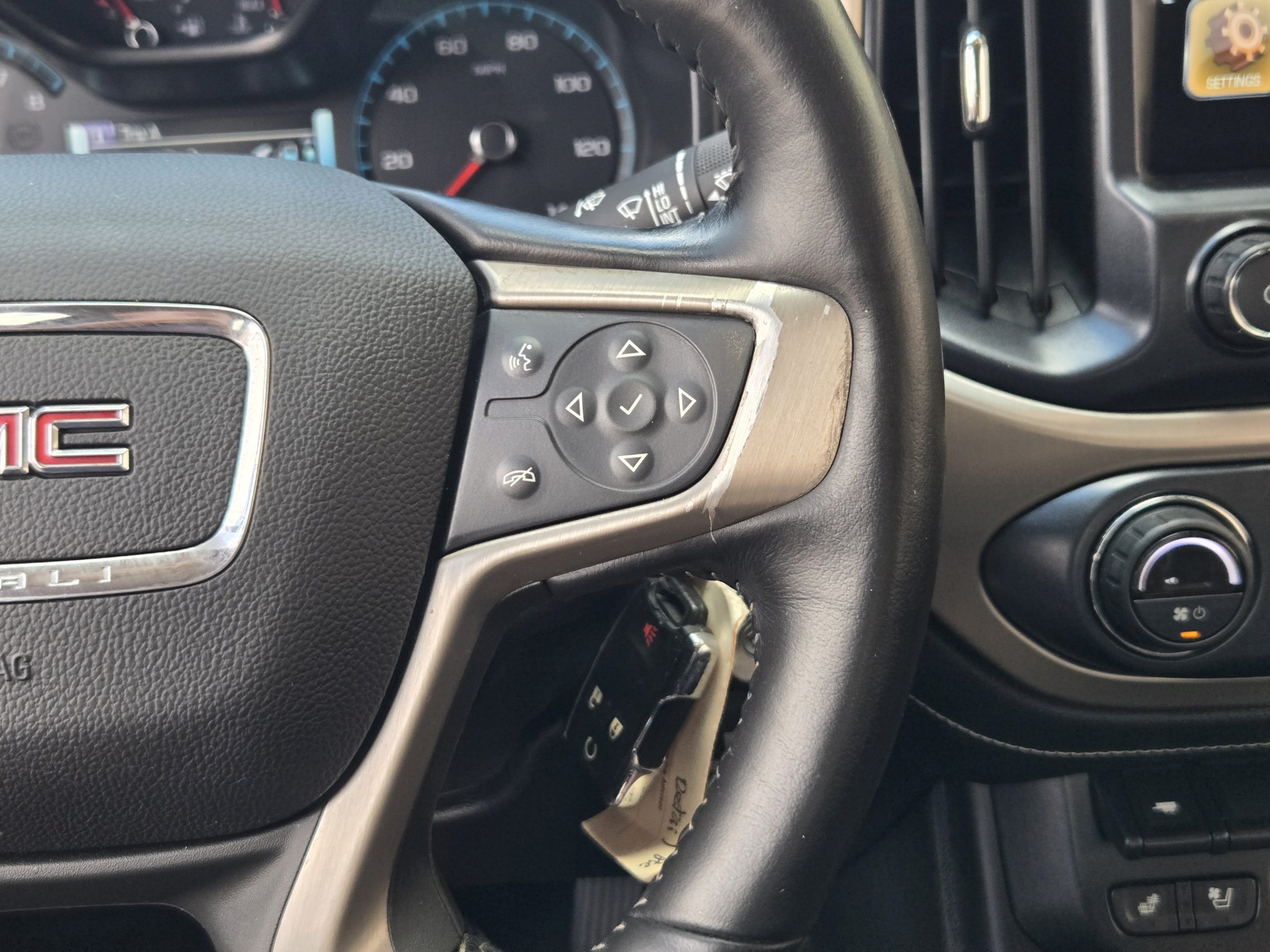 Used 2018 GMC Canyon Denali AWD/4WD image 28