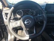 Used 2023 Nissan Rogue S image 9