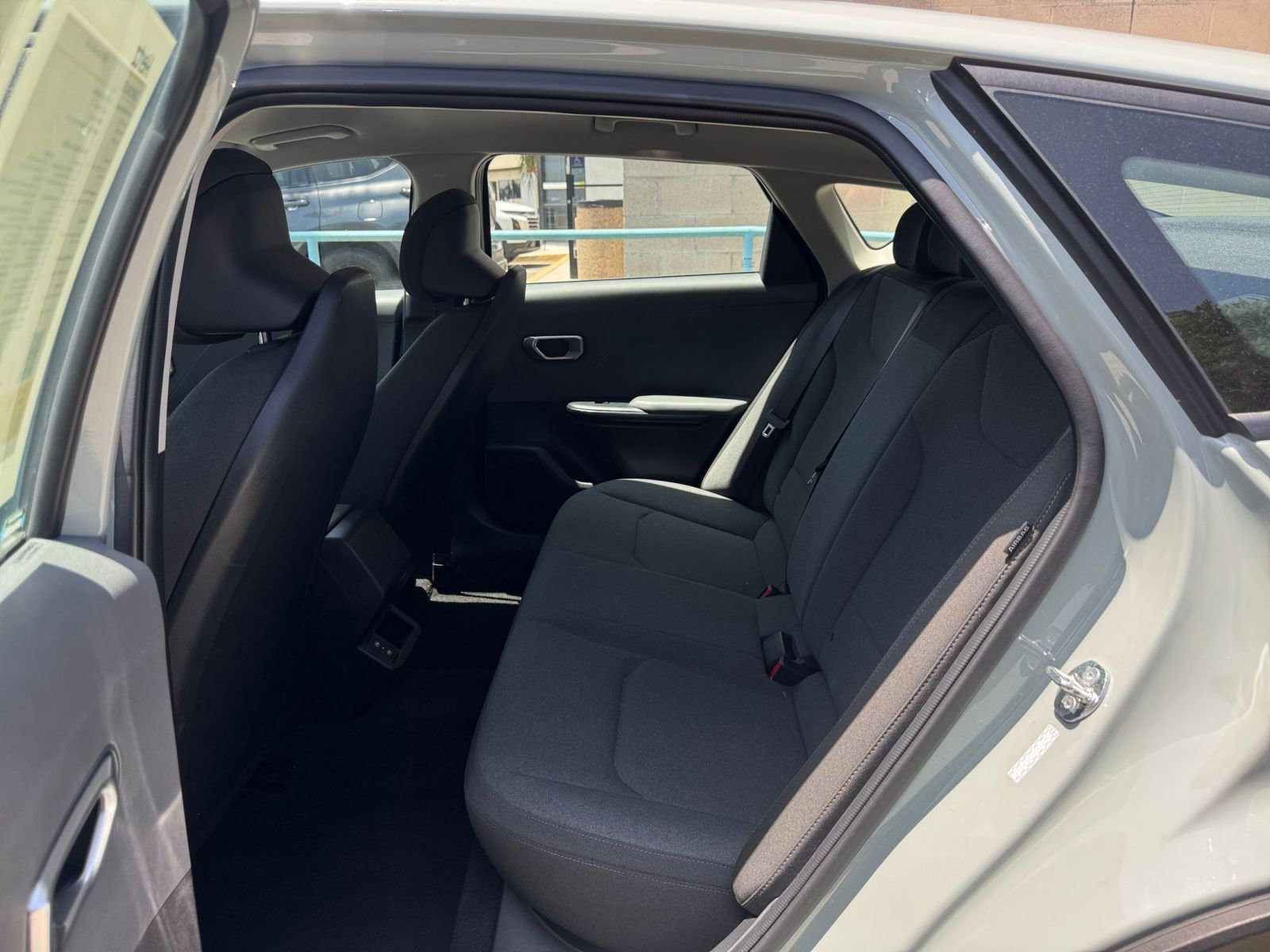 Used 2025 Kia K4 FWD image 25