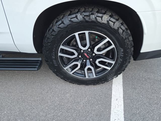 Used 2024 GMC Yukon XL AT4 w/ AT4 Premium Plus Package image 27