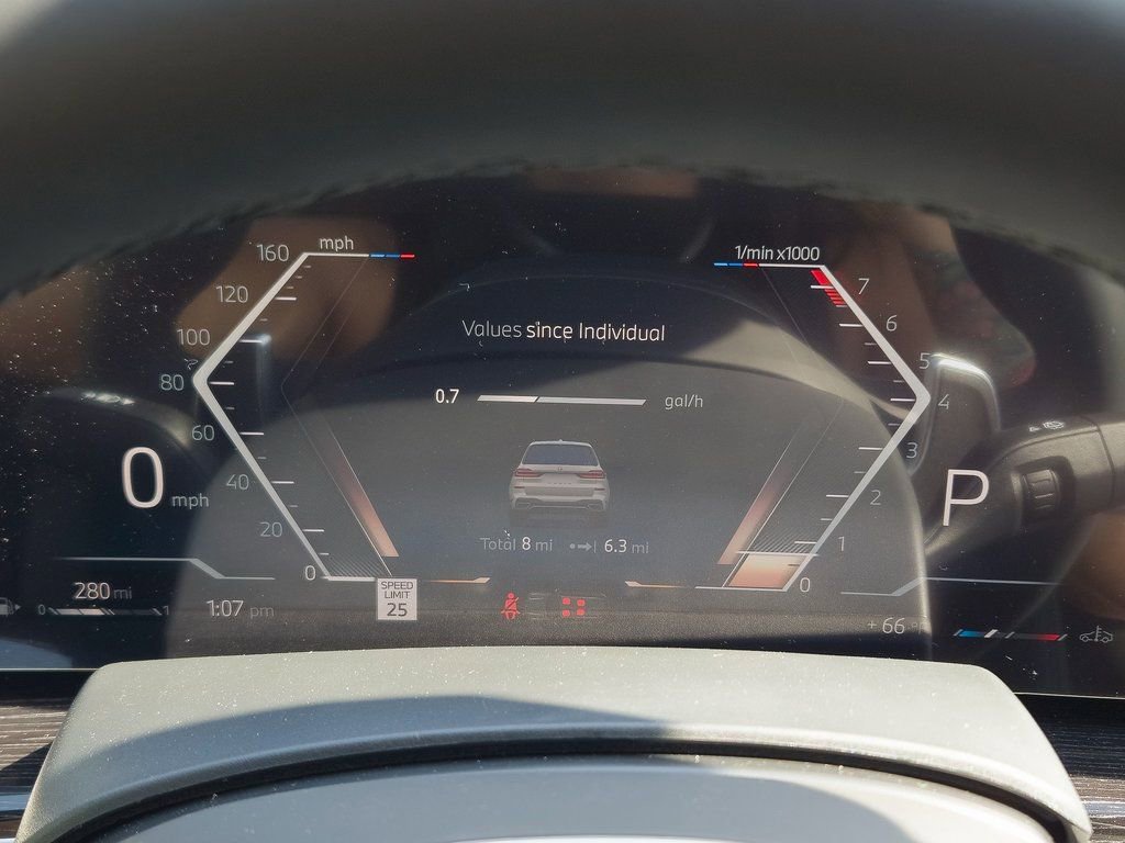 New 2026 BMW X7 xDrive40i w/ M Sport Package image 15