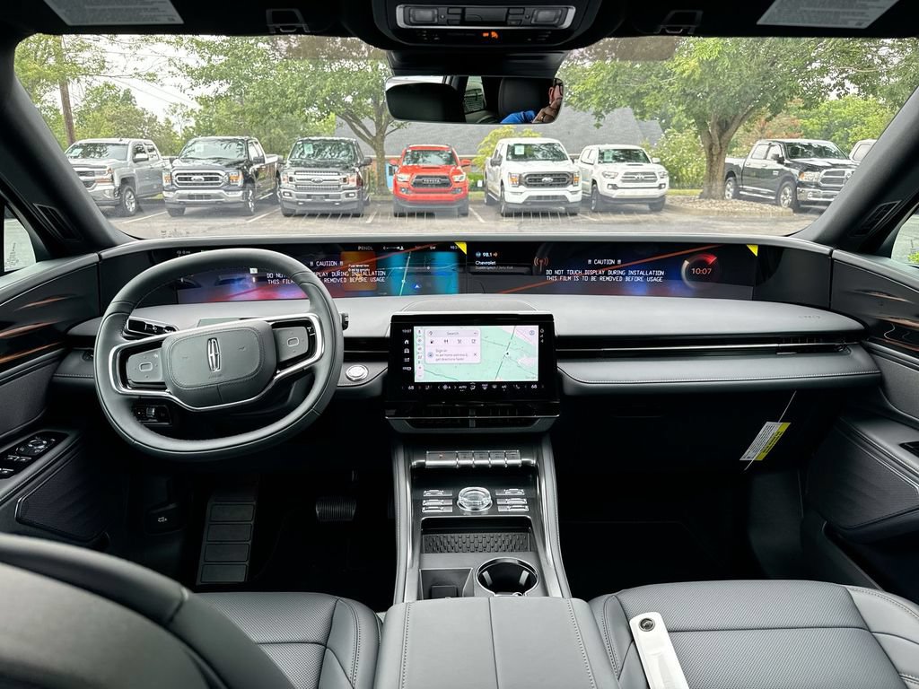 New 2025 Lincoln Nautilus Premier w/ Jet Appearance Package AWD/4WD image 10