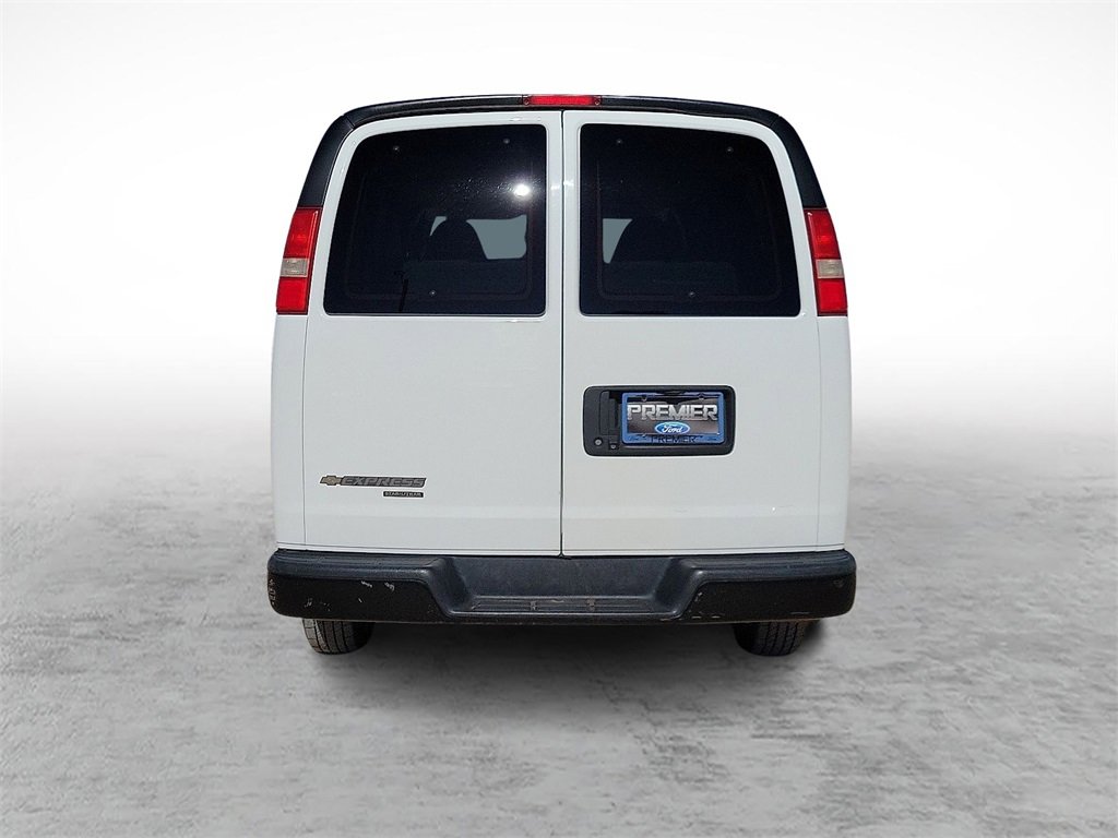 Used 2014 Chevrolet Express 2500 LS image 9