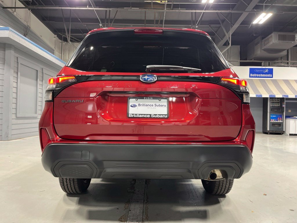 Used 2026 Subaru Forester Premium AWD/4WD image 7