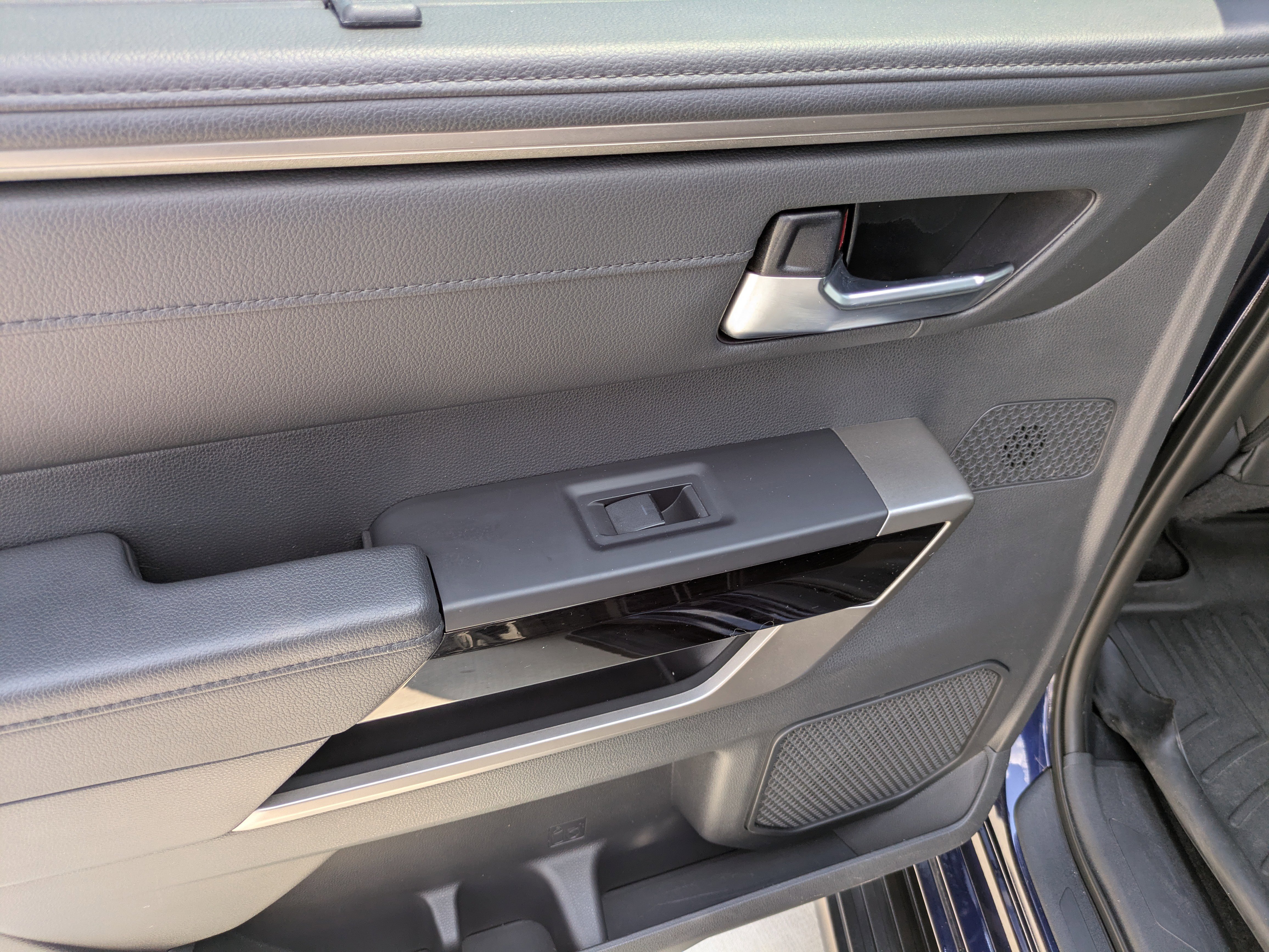 Used 2024 Toyota Sequoia Limited image 15