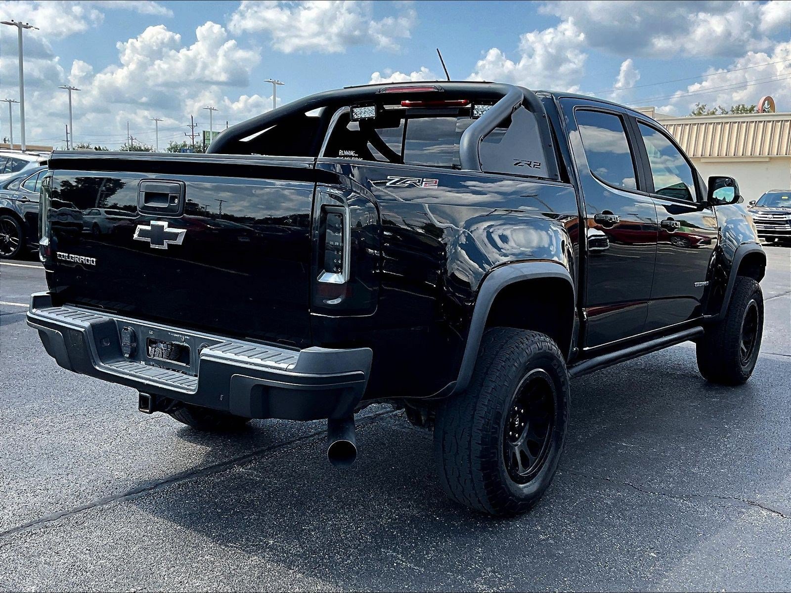 Used 2018 Chevrolet Colorado ZR2 w/ ZR2 Midnight Special Edition AWD/4WD image 6