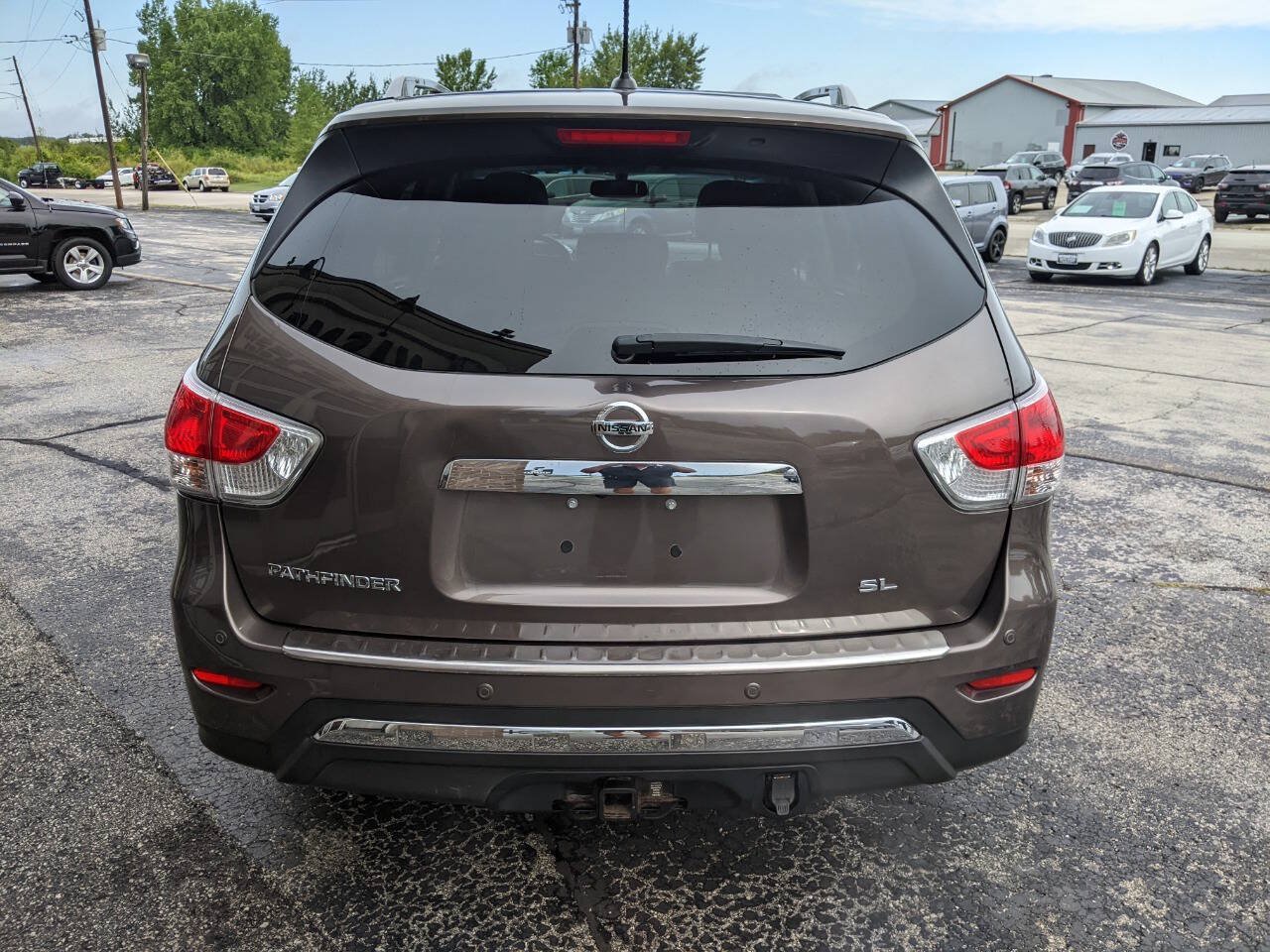 Used 2015 Nissan Pathfinder SL w/ SL Premium Package FWD image 4