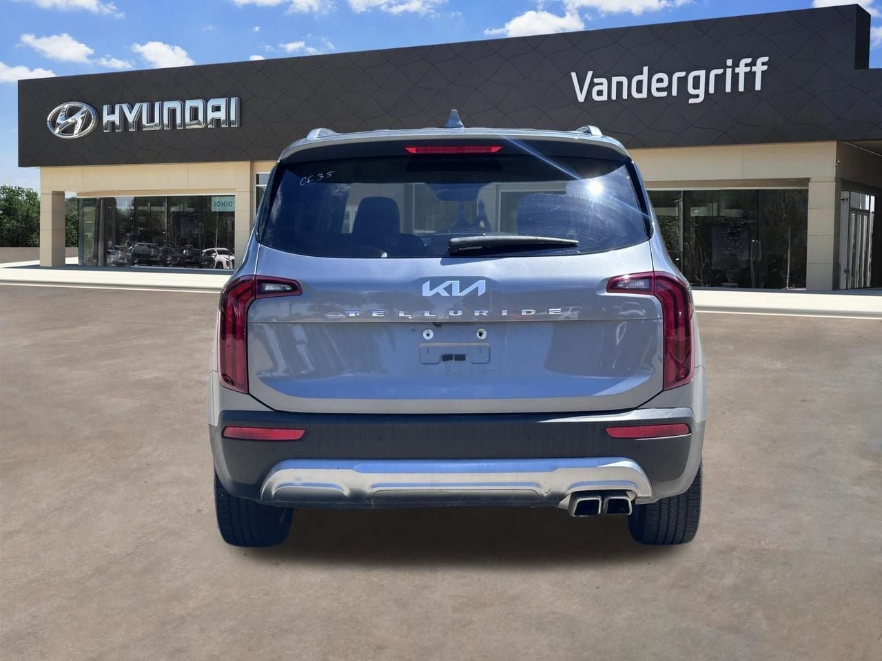 Used 2022 Kia Telluride S FWD image 13