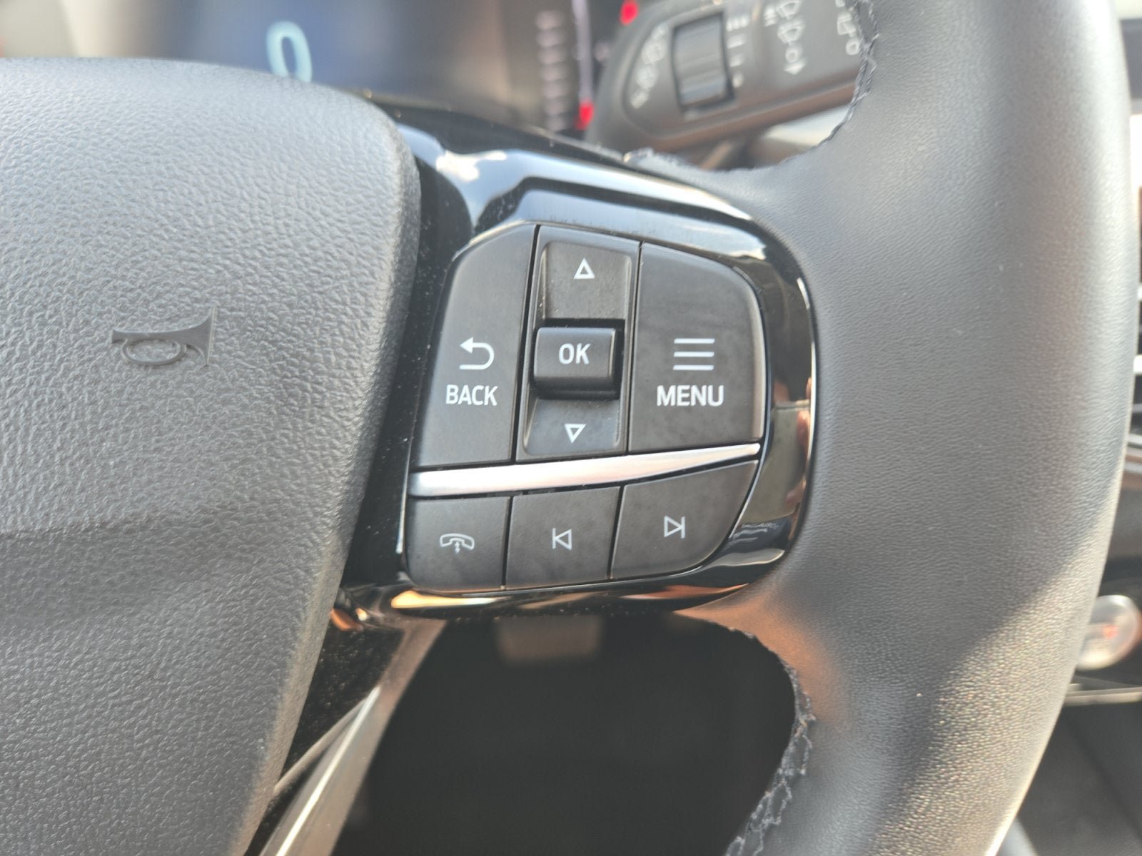 Used 2023 Ford Escape Active w/ Tech Pack #1 AWD/4WD image 15
