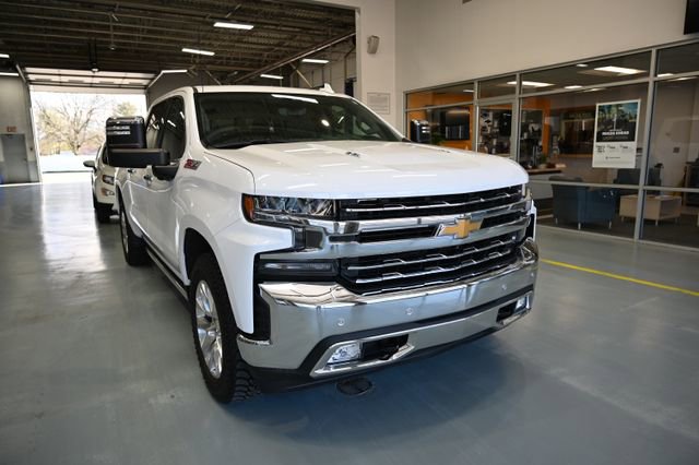 Used 2021 Chevrolet Silverado 1500 LTZ w/ Technology Package image 3