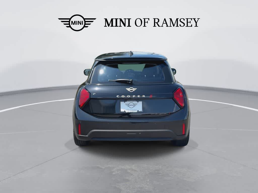 Used 2025 MINI Cooper S FWD image 7