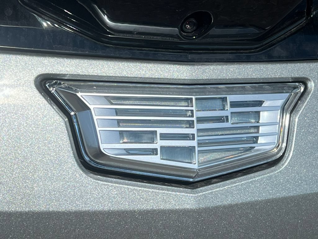 New 2027 Cadillac Optiq Sport w/ LPO, Floor Liner Package AWD/4WD image 39