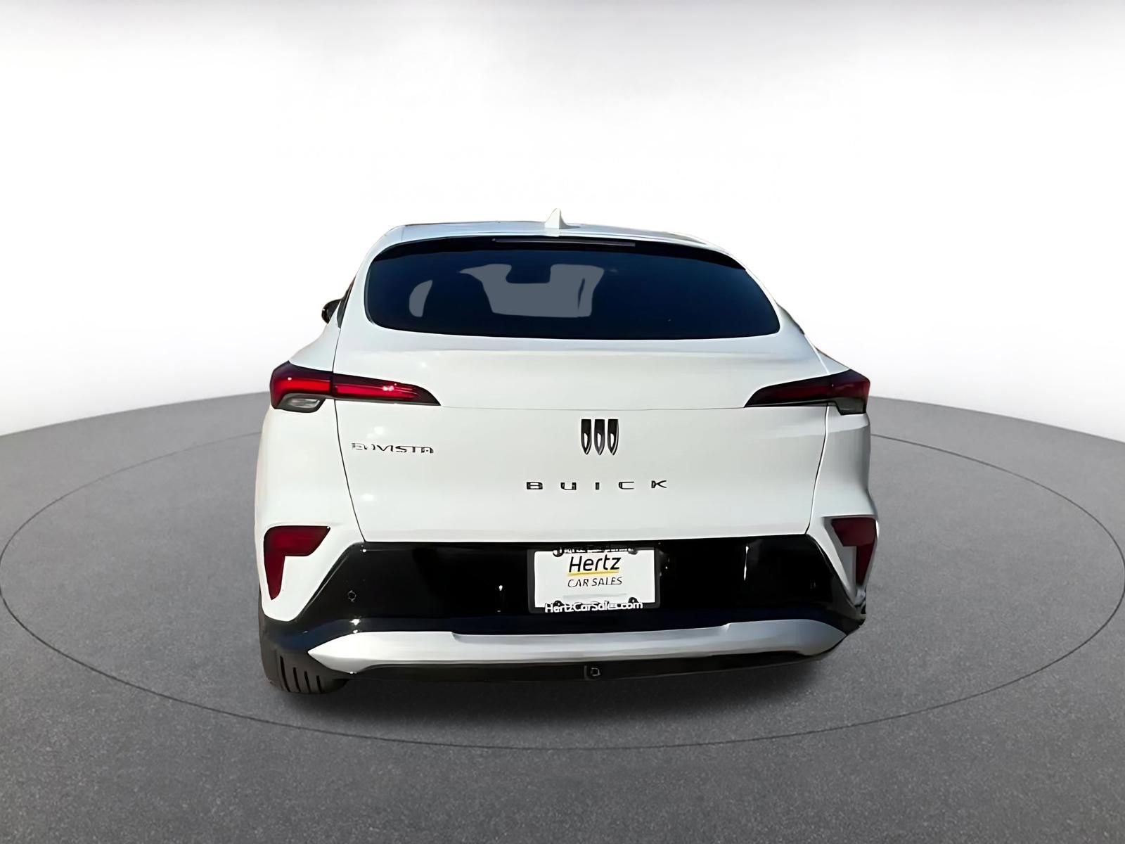 Used 2025 Buick Envista Sport Touring image 12