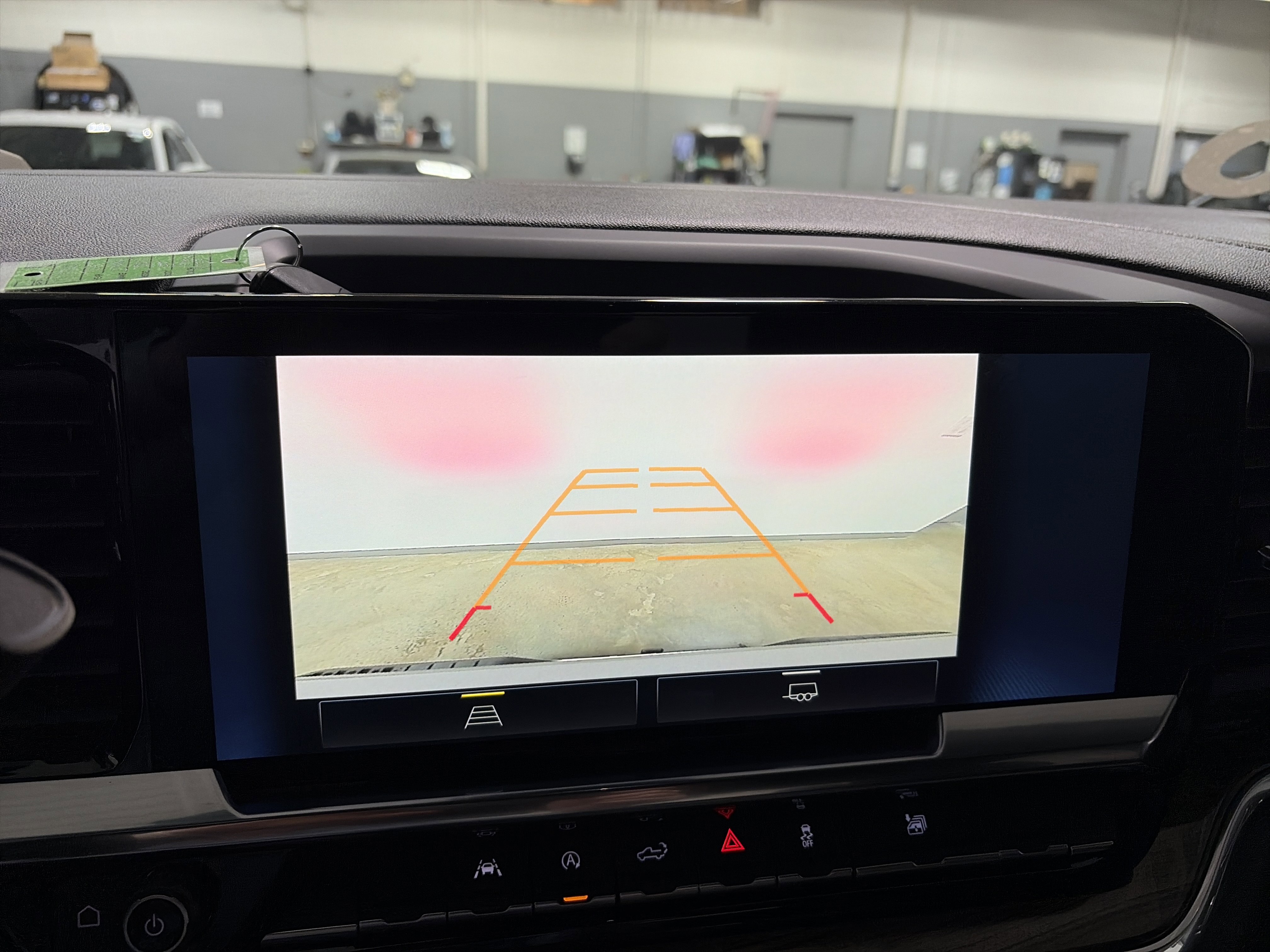 Used 2025 Chevrolet Silverado 1500 LT image 18