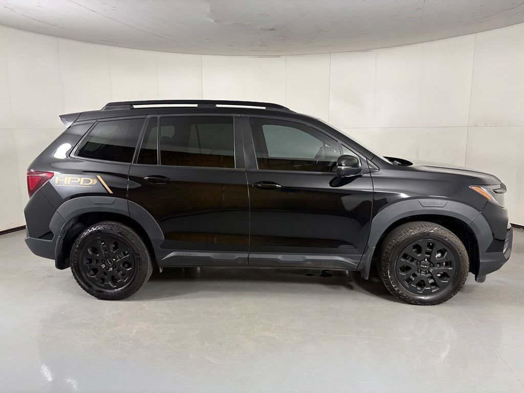 Used 2023 Honda Passport TrailSport image 9