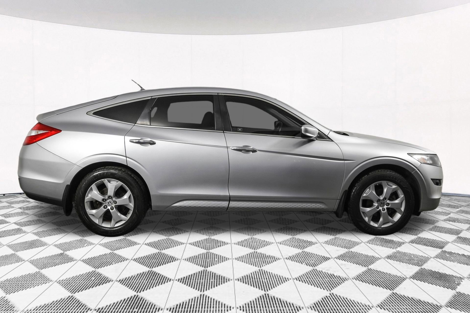 Used 2010 Honda Crosstour EX-L image 10
