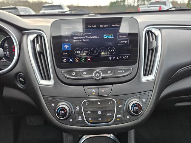 Used 2023 Chevrolet Malibu LT w/ Driver Confidence Package image 29