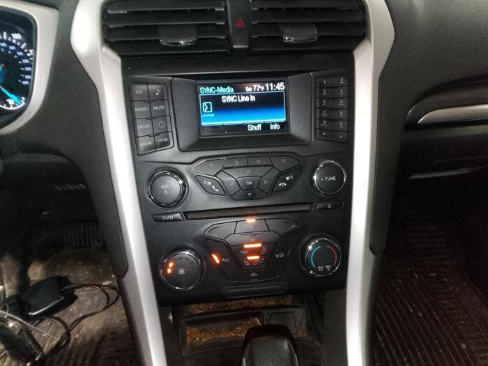 Used 2014 Ford Fusion S FWD image 37
