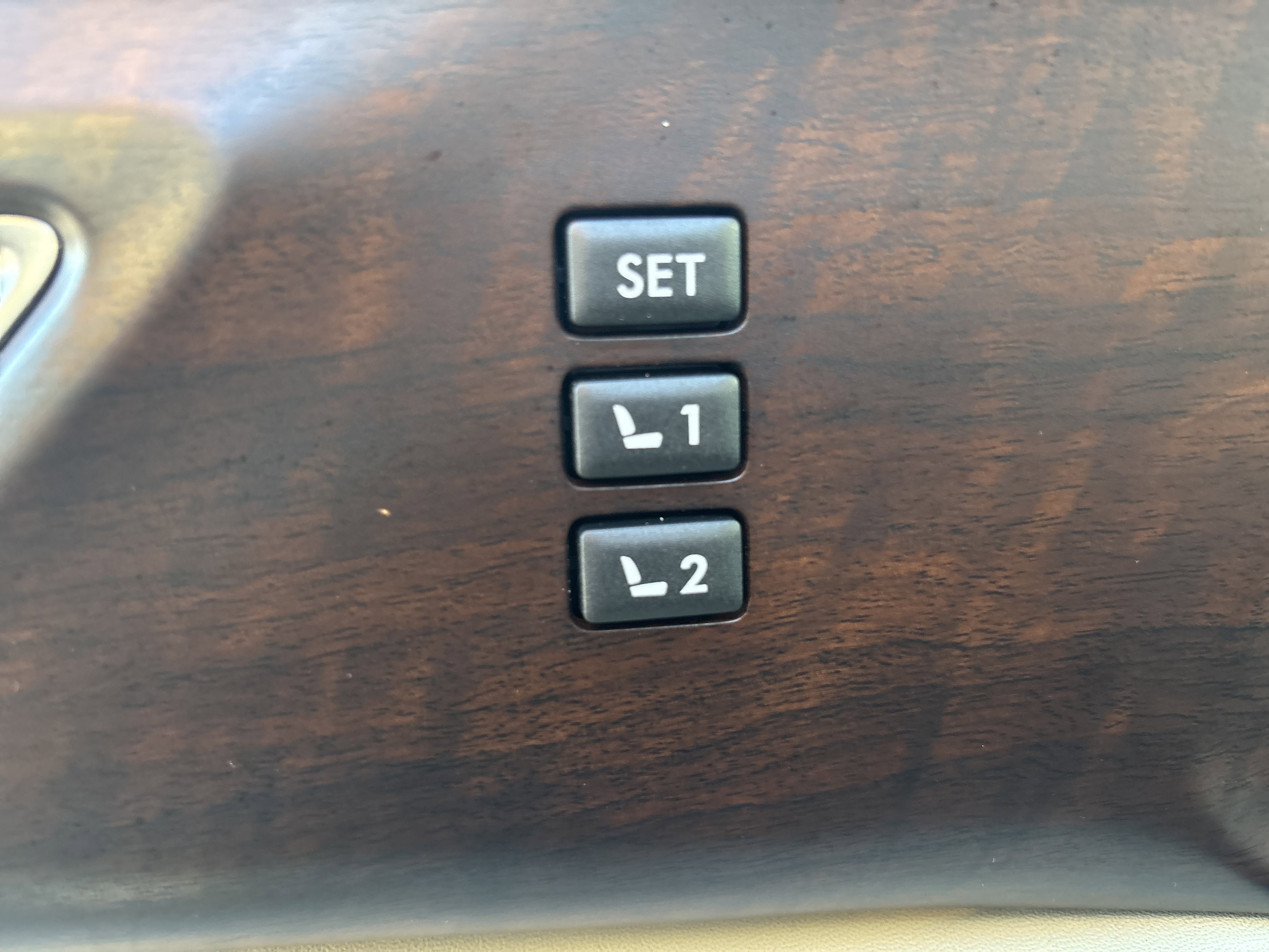 Used 2022 Subaru Ascent Touring w/ Popular Package #2A image 15