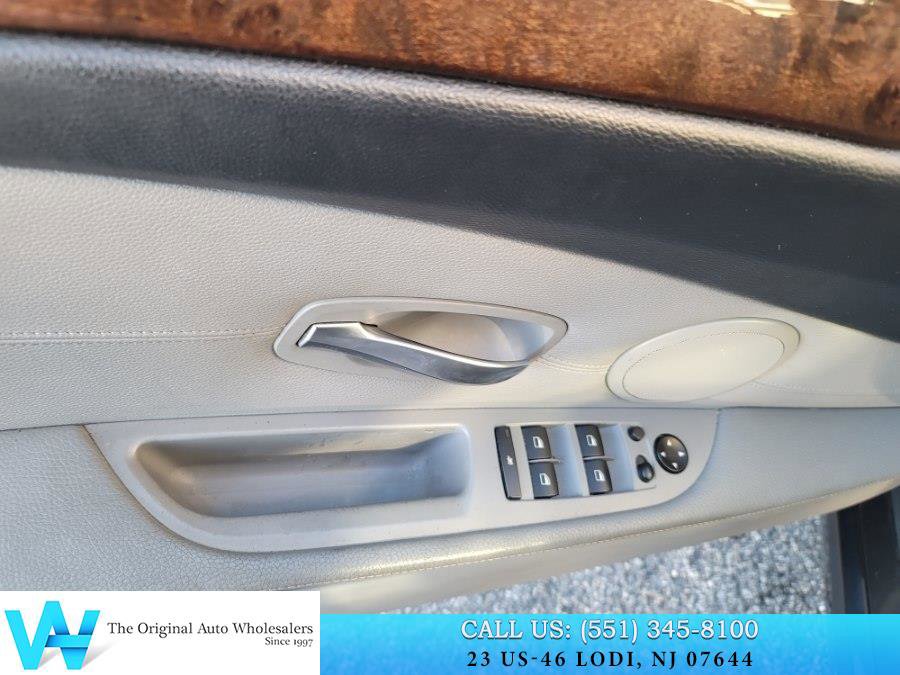 Used 2010 BMW 535i xDrive Sedan image 13