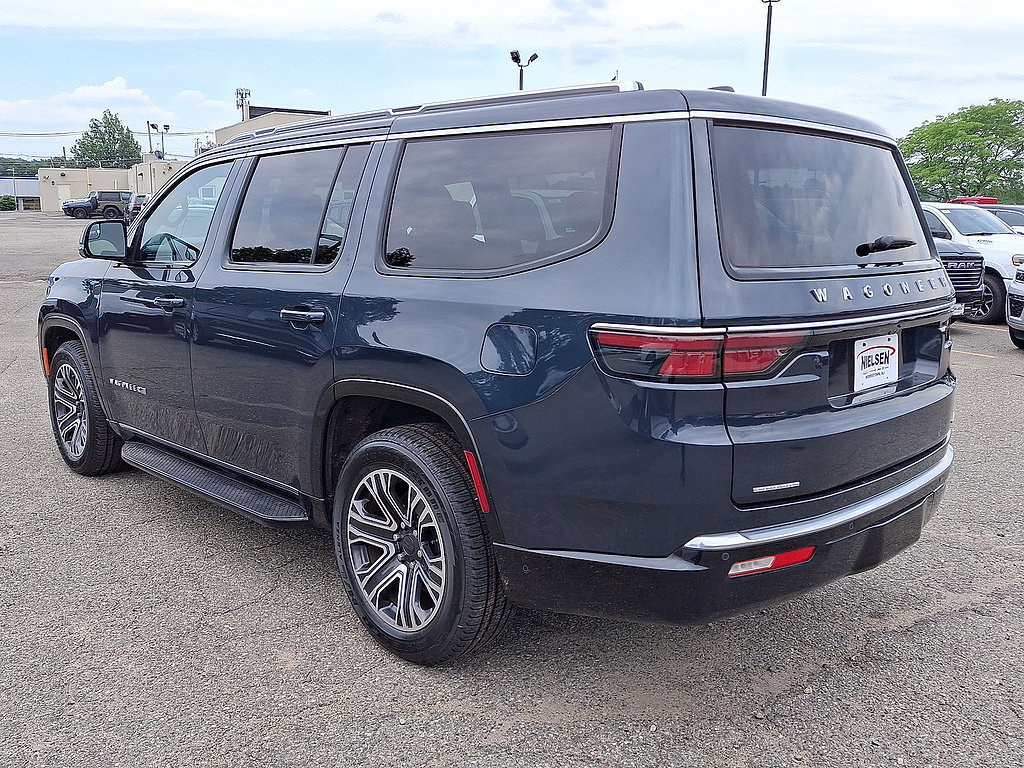 Certified 2023 Jeep Wagoneer Series II w/ Convenience Group I AWD/4WD image 28