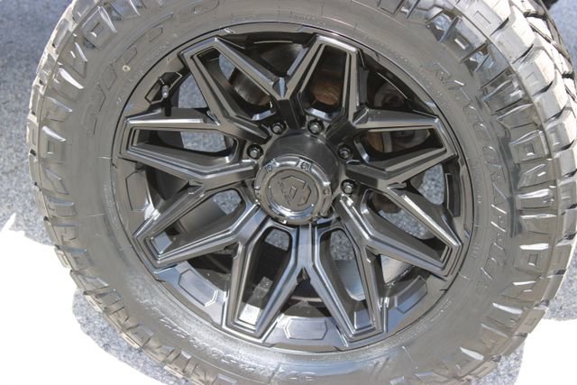 Used 2024 Ford F250 Platinum image 17