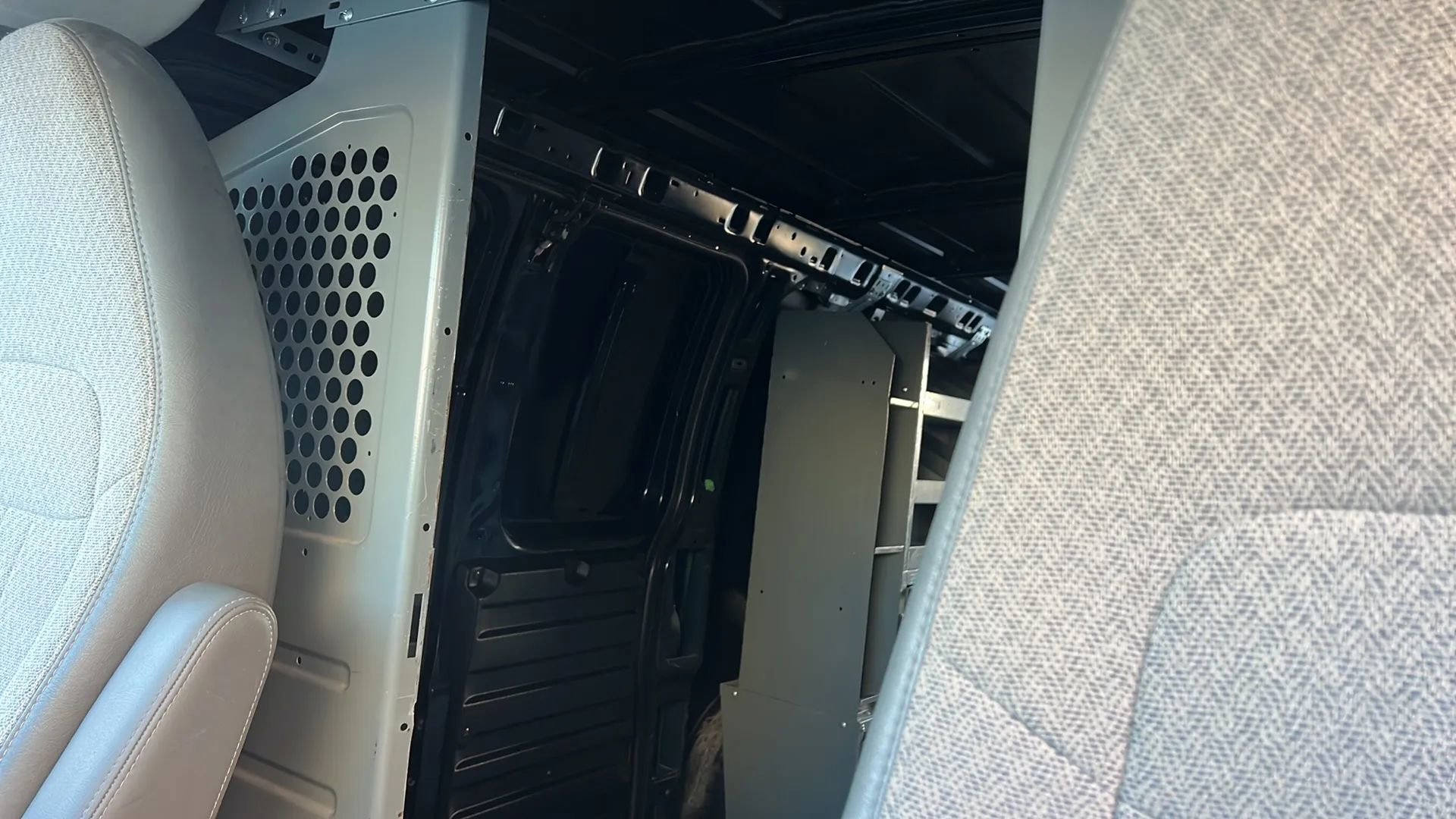 Used 2013 GMC Savana 2500 w/ Power Package image 12