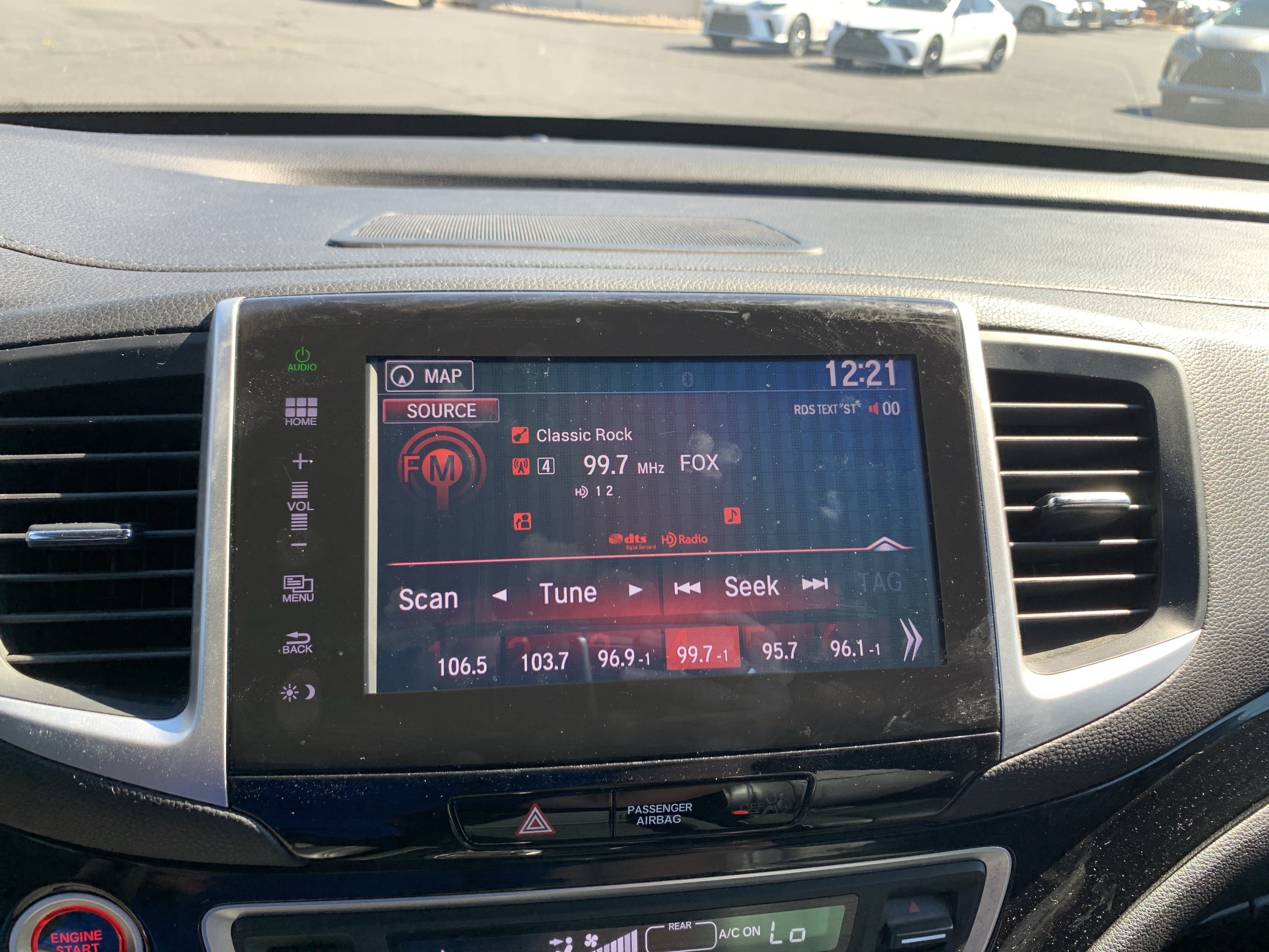 Used 2016 Honda Pilot Elite image 23