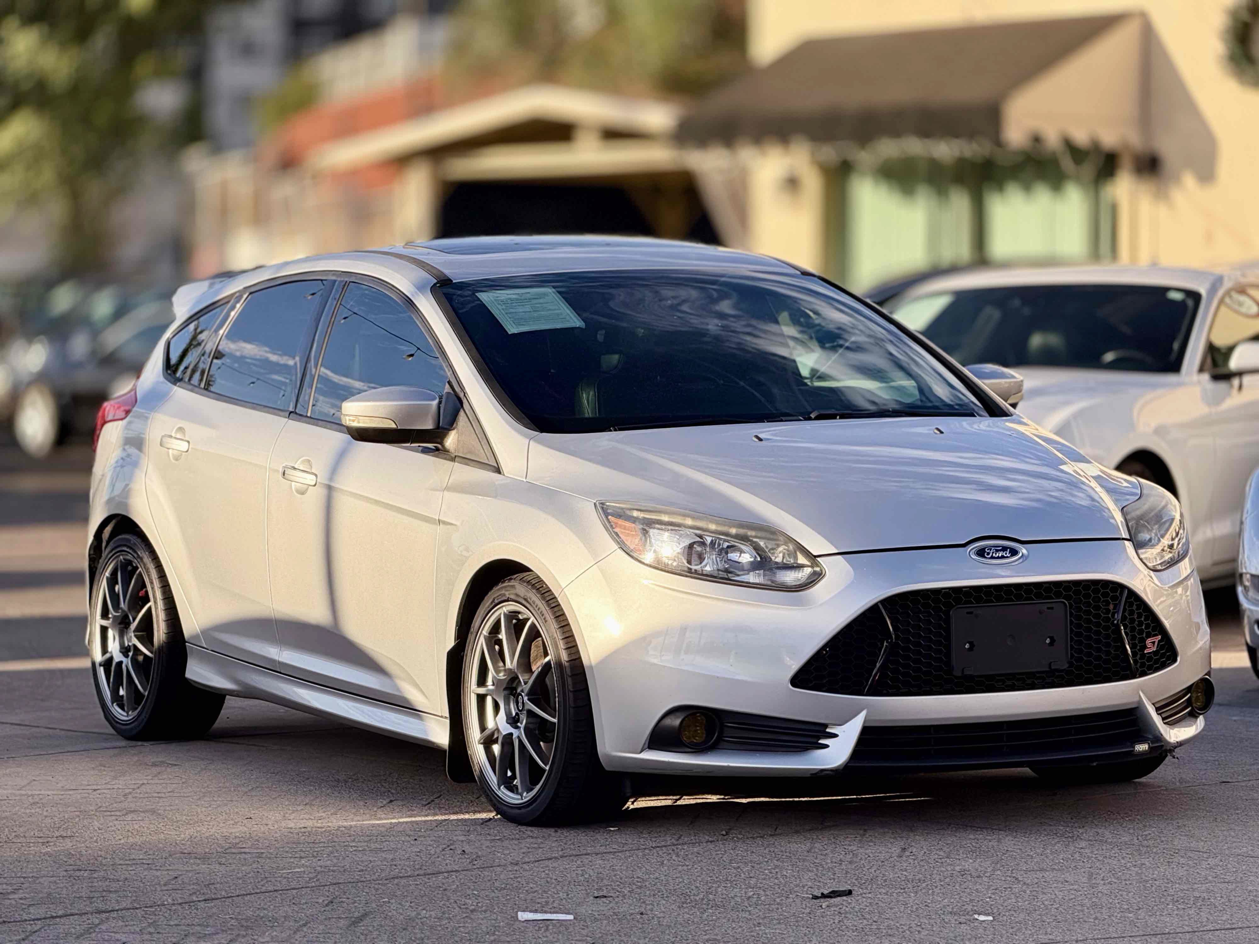 Used 2014 Ford Focus ST w/ Equipment Group 202A FWD image 3