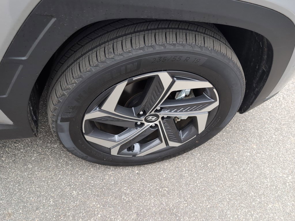 Used 2023 Hyundai Tucson Limited image 8