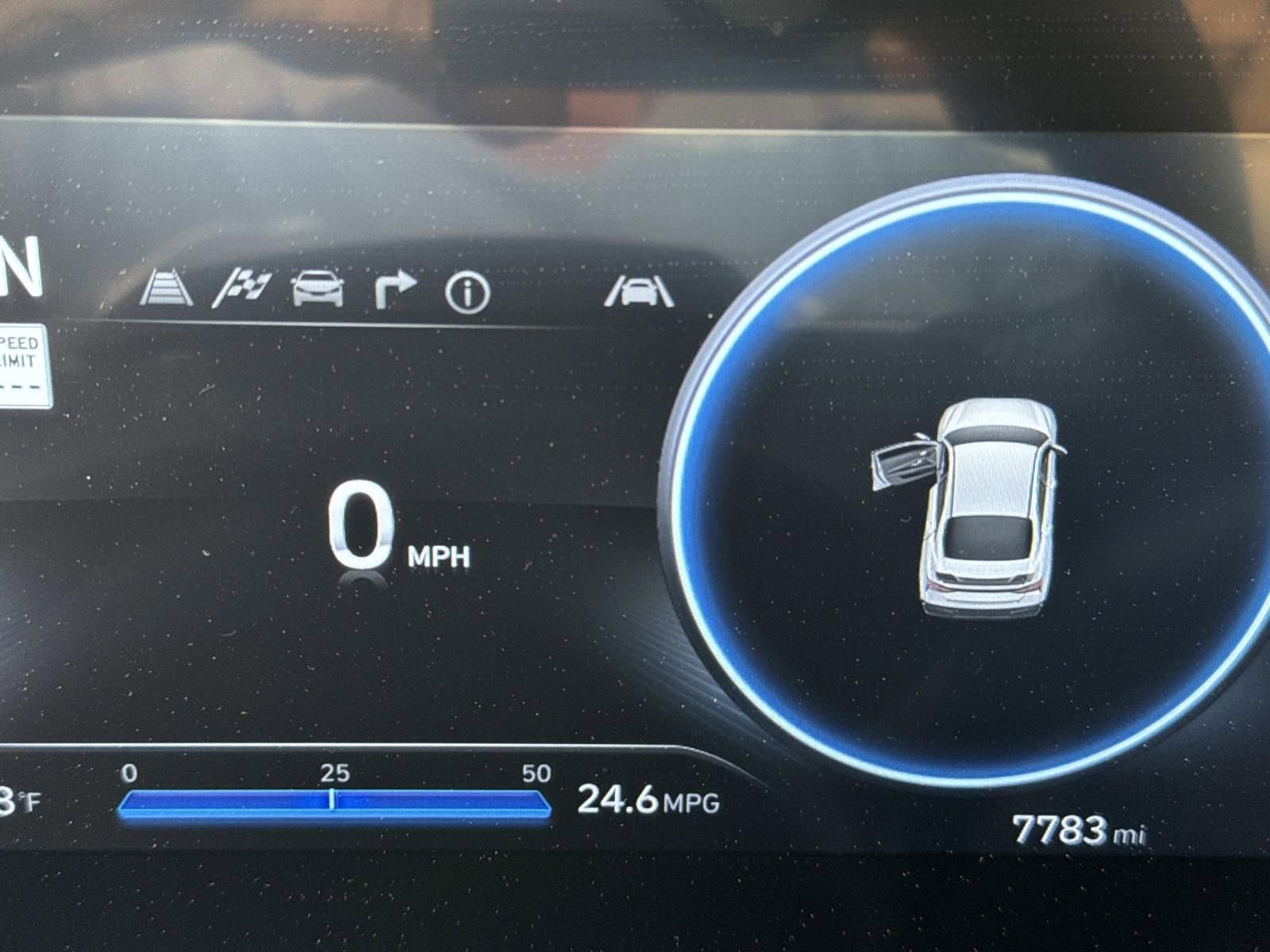 Used 2025 Hyundai Elantra N Base image 27