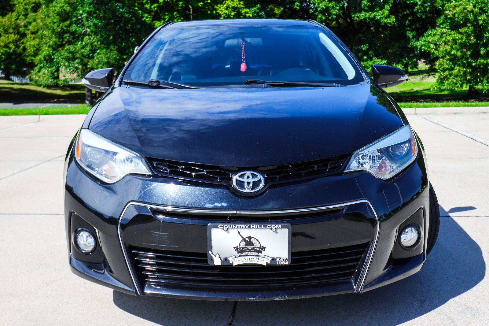 Used 2015 Toyota Corolla S Premium FWD image 17