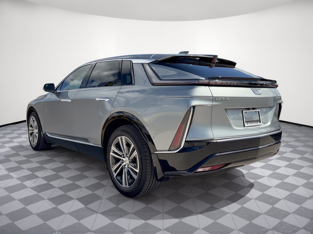 Certified 2024 Cadillac Lyriq Luxury w/ LPO, Floor Liner Package RWD image 3