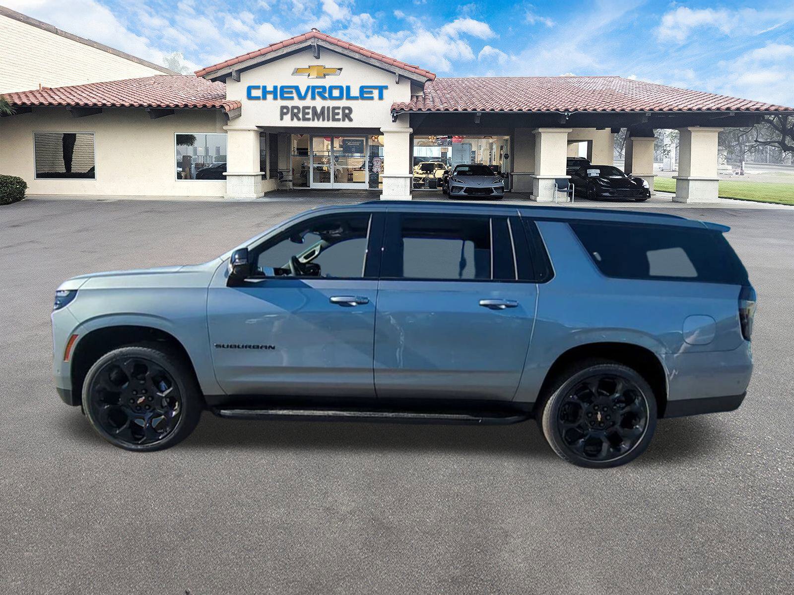 New 2026 Chevrolet Suburban RST image 5